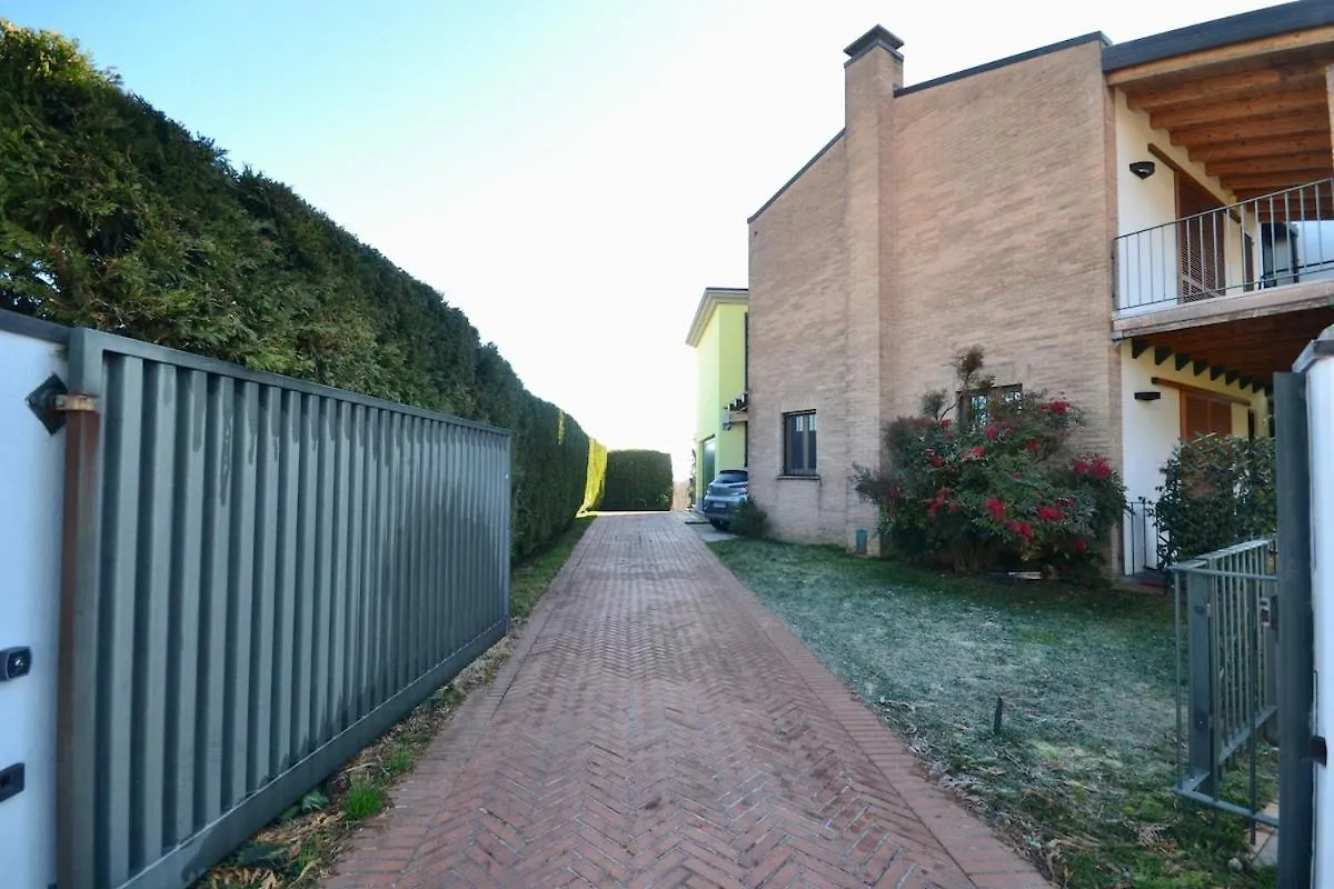 Domus Villa Viola In Albiolo Vicino Al Lago Di Como איטליה