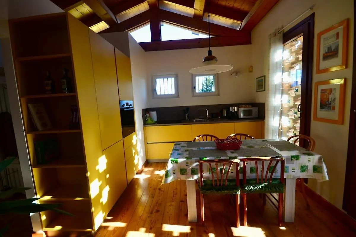 Apartamento Domus Villa Viola In Albiolo Vicino Al Lago Di Como